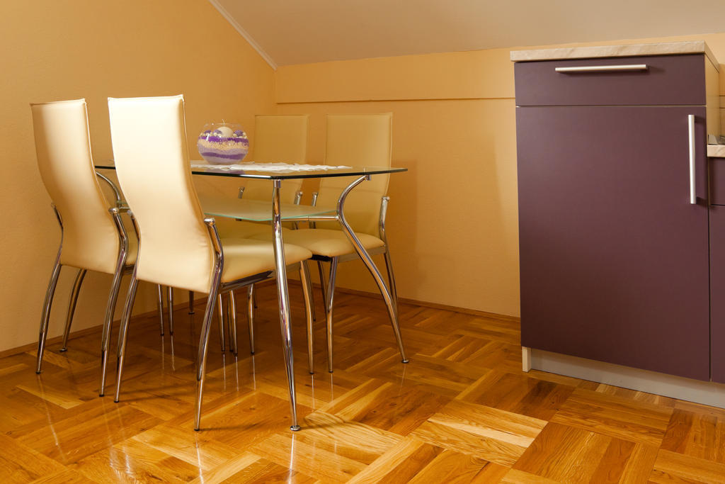 Apartments Tratincica Seliste Dreznicko Pokoj fotografie